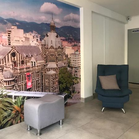 Hotel Alcazar 麦德林 外观 照片